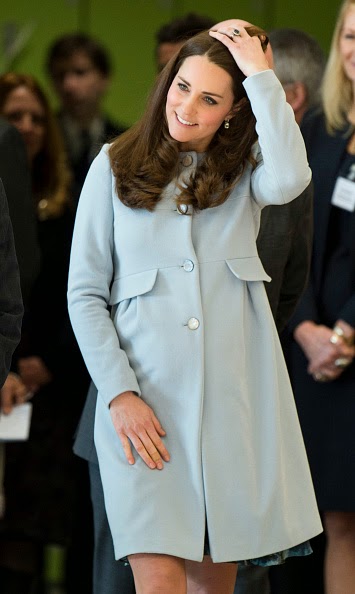 Royal Family Around the World: The Duchess Of Cambridge Attends Coffee ...